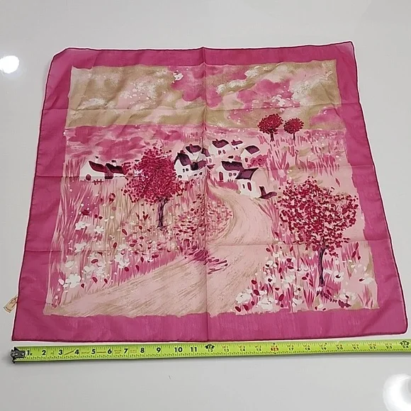 Pink Tan White Cream Countryside Print 100% Polyester Scarf - Picture 3 of 7